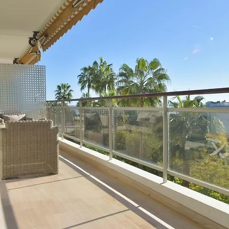 Apartman A Favorite Cannes Riviera Between Sea & Trees Loft Type! *