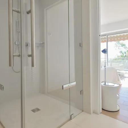 Coup De Cœur Cannes Côte D’azur Entre Mer Verdure Type Loft !